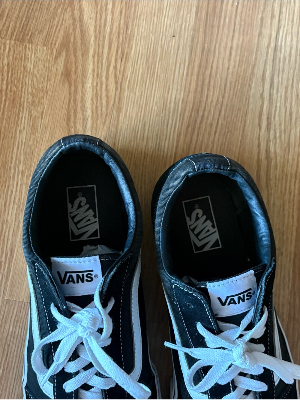 Vans Black and White Low-Top Skate Sneakers size 12 - Picture 7 of 8